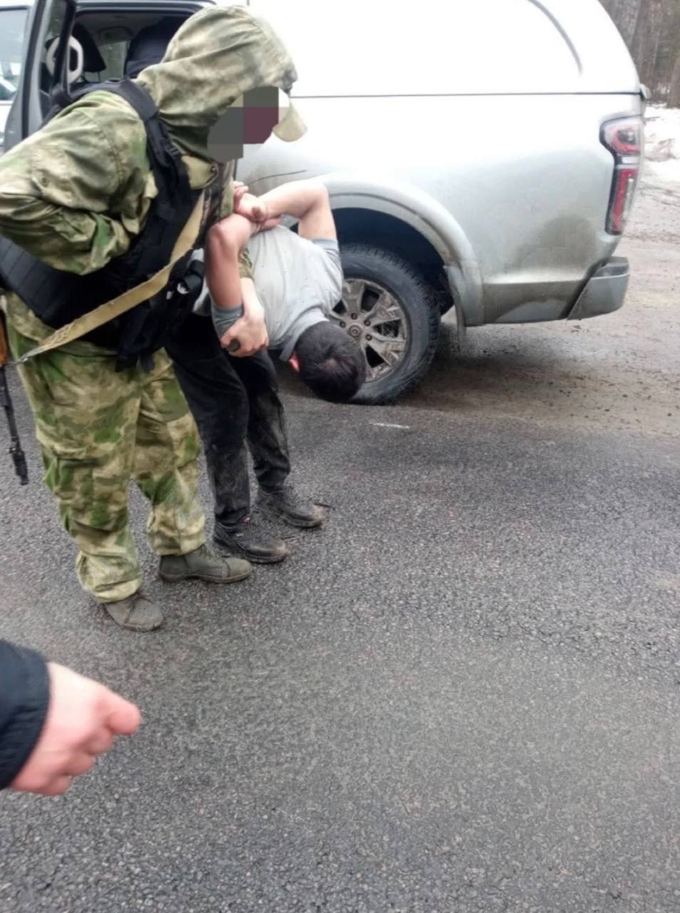 Еще одно фото с места задержания террористов