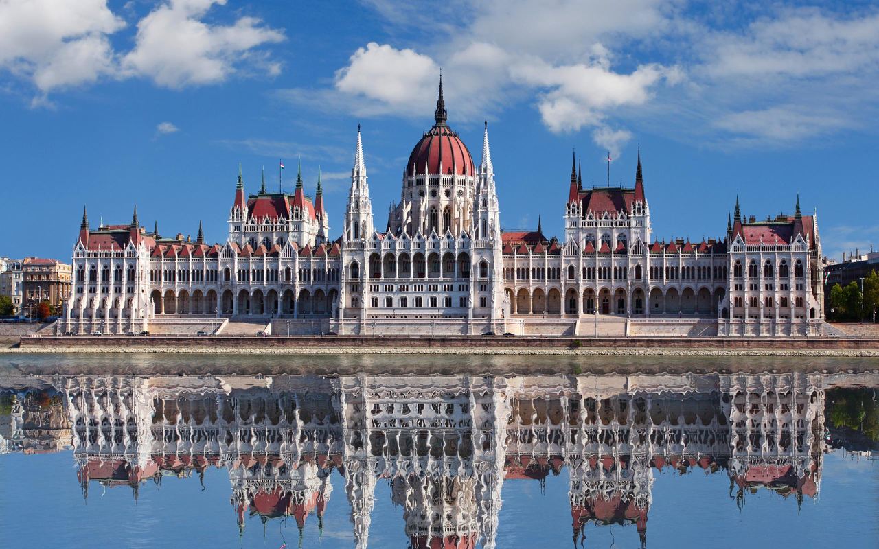 Венгрия ратифицировала вступление